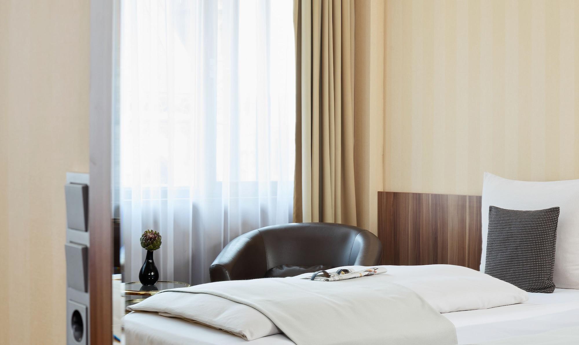 Living Hotel Duesseldorf מראה חיצוני תמונה