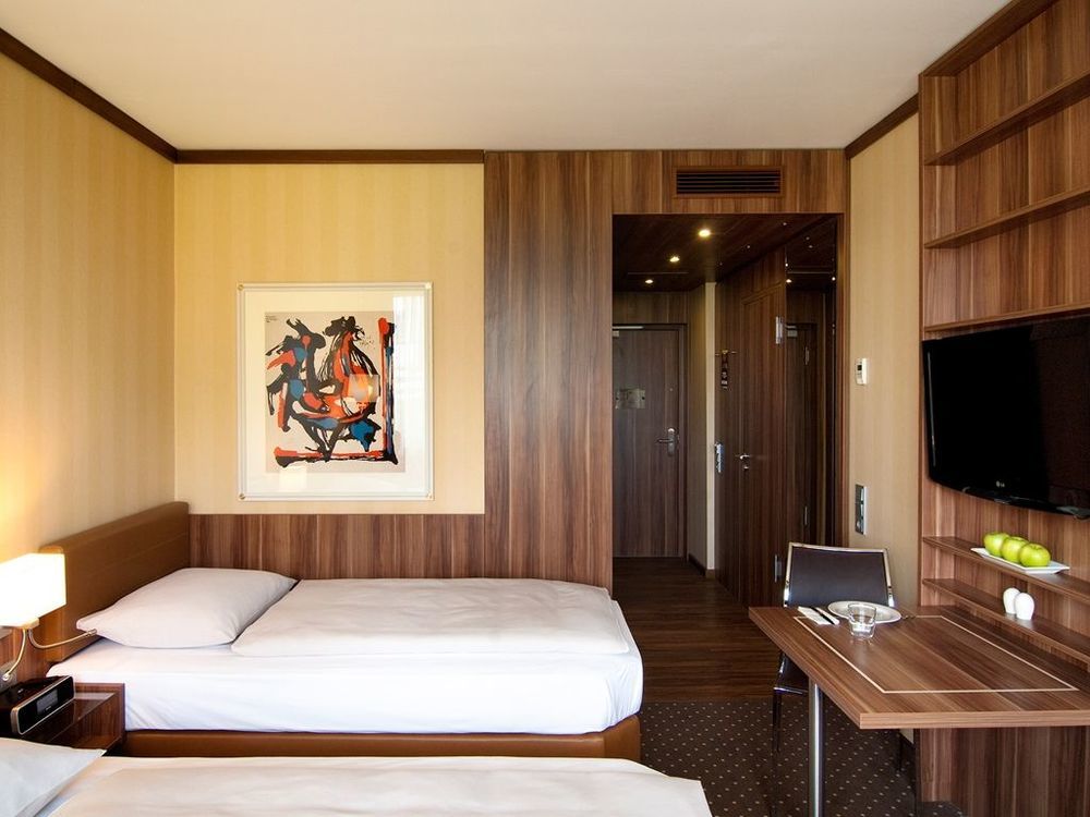Living Hotel Duesseldorf מראה חיצוני תמונה
